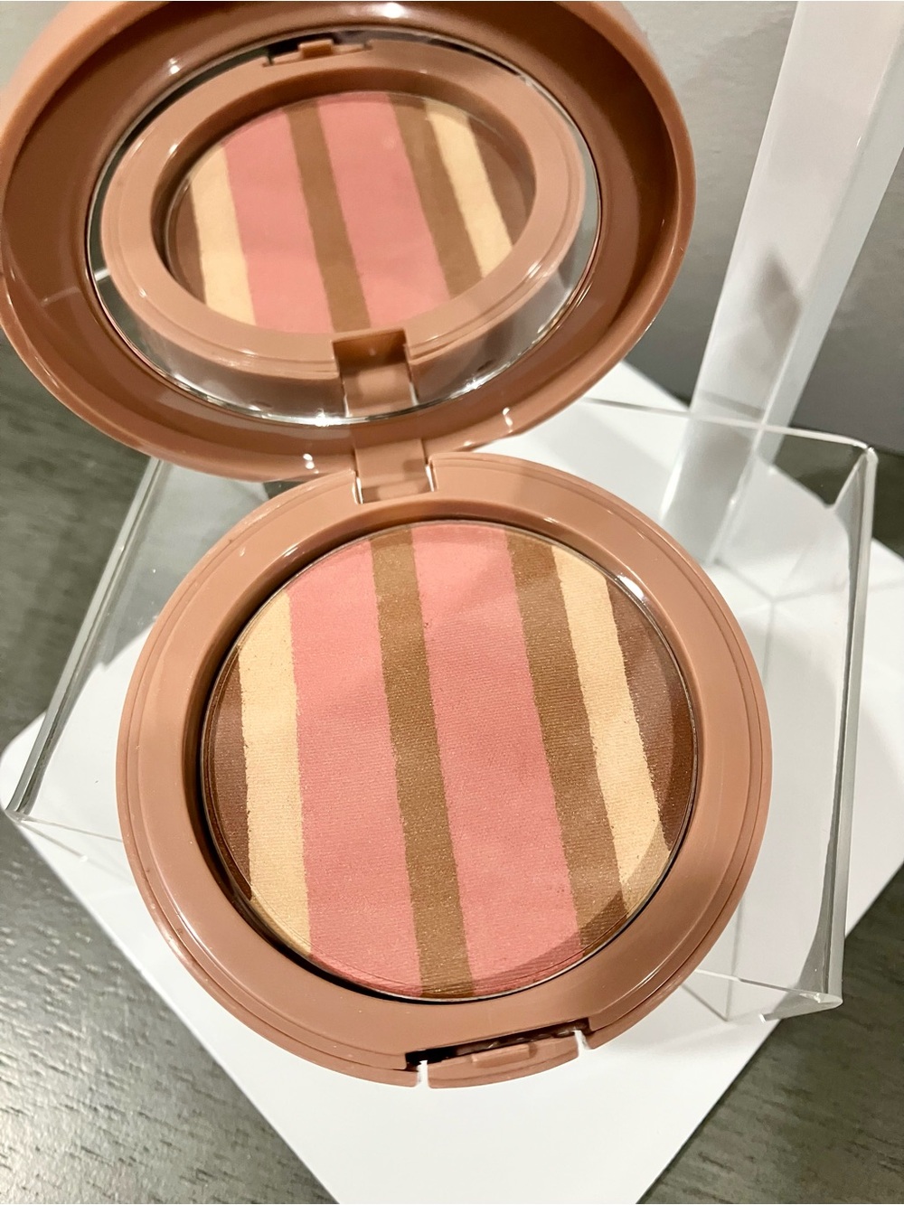 Multi-Striped Blush & Bronzer Compact - Island Glow